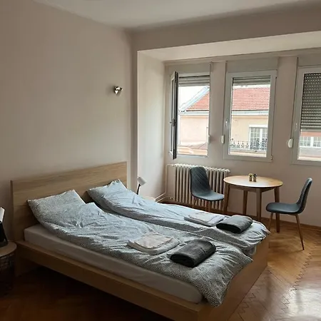Lena Daire Belgrad